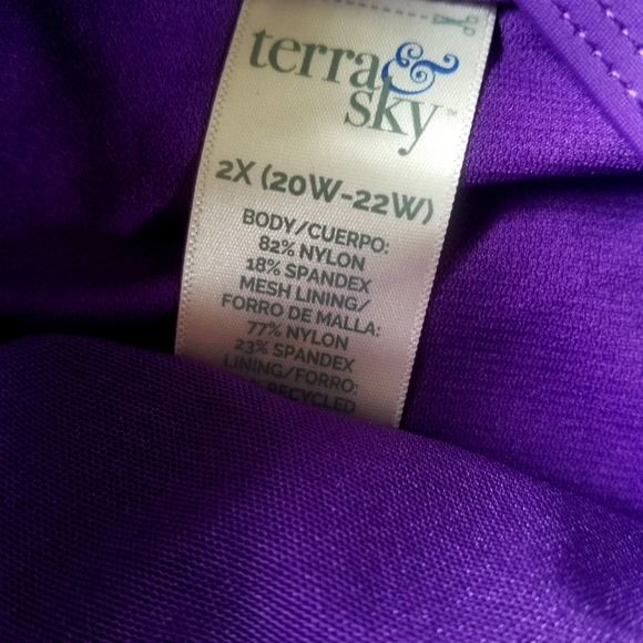 Solid Purple Ruched one piece swimsuit 2X NWT - Picture 6 of 7